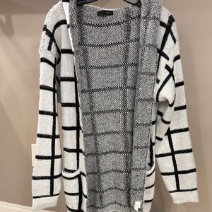 ON BLUE Small Black White Hooded Longline Cardigan Windowpane Knee Length
